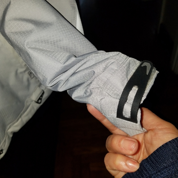 Alpine Insulated Jacket - Picture 3 of 16